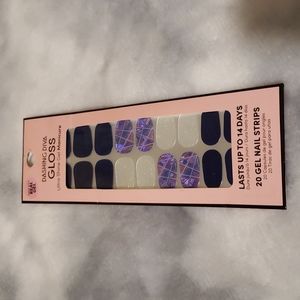 Purple DASHING DIVA Nail Strips